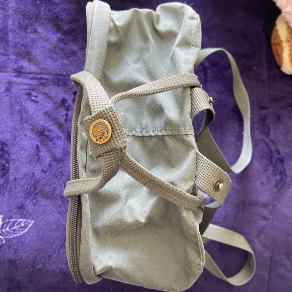 Fjallraven Kanken Green Backpack - Picture 7 of 8